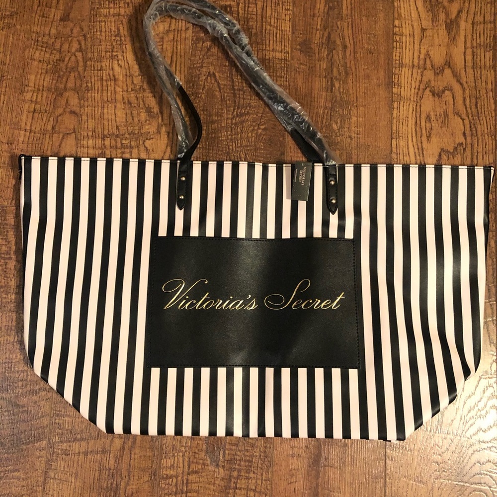 Victoria’s Secret tote bag